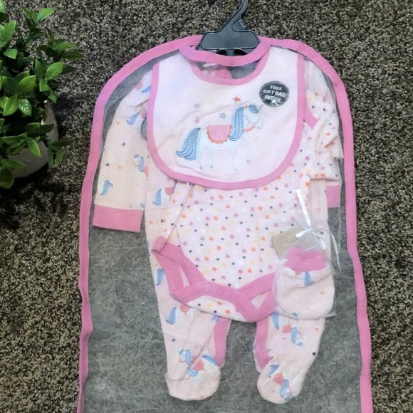 Lily & Jack Unicorn gift set 0-3 Months - Picture 3 of 3